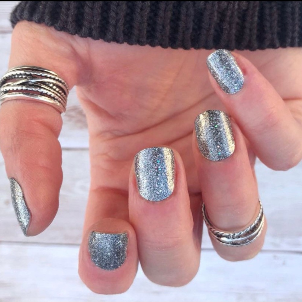 Color Street: Light Year | Gunmetal Gray Holographic Glitter Sparkle Silver